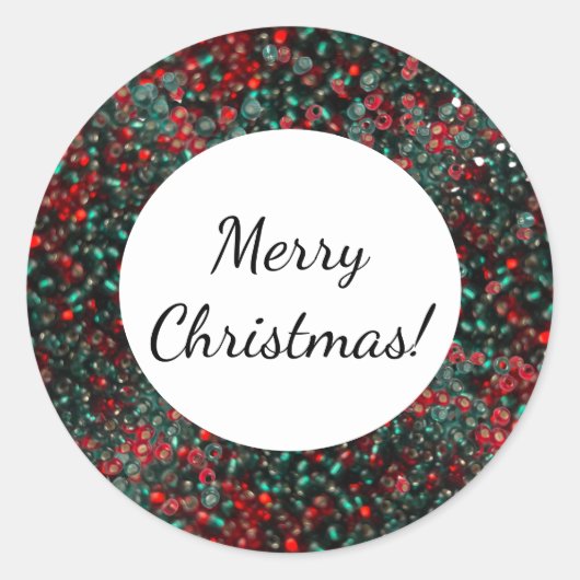 Vrolijk kerstfeest over rode en groene kralen ronde sticker (Voorkant)