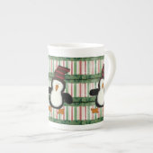 Vrolijk kerstfeest, Penguin Stripe Porselein Kop (Voorkant rechts)