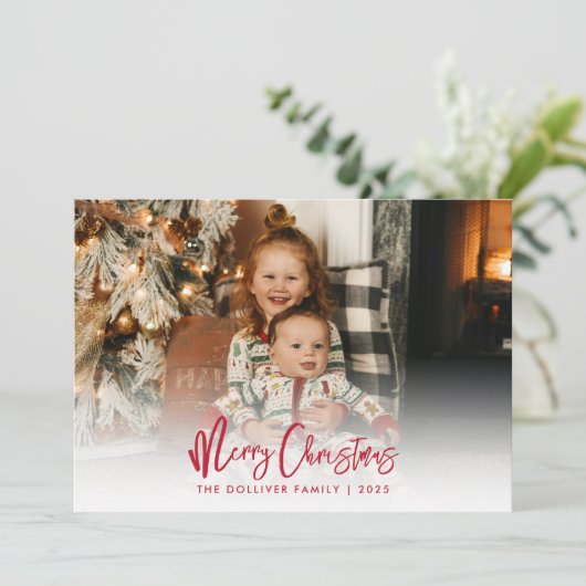 Vrolijk Kerstfeest Rode Typografie Foto Feestdagenkaart (Staand voorkant)