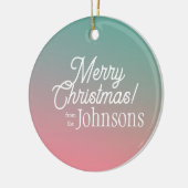 Vrolijk Kerstfeest Roze Groene Ombre Keramisch Ornament (Links)