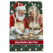 Vrolijk Kerstfeest  Santa Gift Bag Monogram Medium Cadeauzakje (Voorkant)