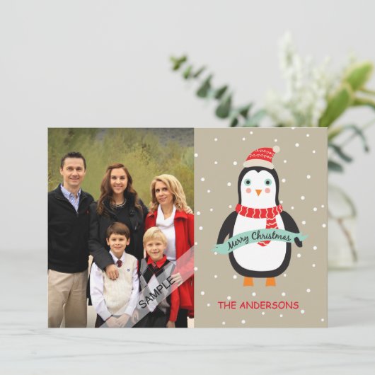 Vrolijk kerstfeest Schattigee Penquin gepersonalis Feestdagenkaart (Staand voorkant)