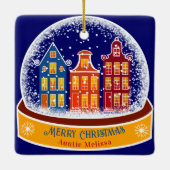 Vrolijk Kerstfeest tante Snowglobe Village Keramisch Ornament (Achterkant)