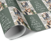 Vrolijk kerstfeest twee foto gepersonaliseerde gro cadeaupapier (Rol Hoek)