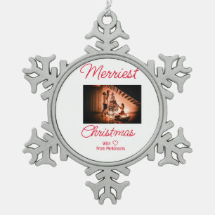 Vrolijk kerstfeest voeg familienaam foto rood eenv tin sneeuwvlok ornament
