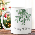 Vrolijk Kerstfeest Waterverf Mistletoe Greenery Koffiemok<br><div class="desc">Deze mok is versierd met waterverf maretak en vrolijk kerstfeest in stijlvolle typografie. Originele Waterverf © Michele Davies.</div>