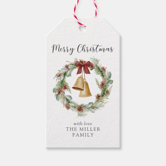 Vrolijk kerstgebladerte krans met gouden klokken cadeaulabel (Voorkant)