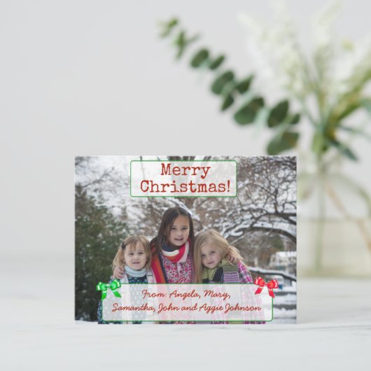 Vrolijk kerstgepersonaliseerde familie Foto Briefk Feestdagenkaart (Staand voorkant)
