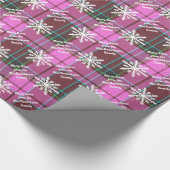 Vrolijk kerstgepersonaliseerde pleister cadeaupapier (Hoek)