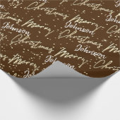 Vrolijk kerstgouden script met de naam Chocolade Cadeaupapier (Hoek)