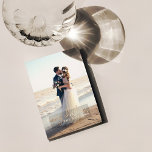 Vrolijk kersthuwelijk Snowfall Modern Beach card Kaart<br><div class="desc">Vrolijk kersthuwelijk Snowfall Modern grafische kaart</div>