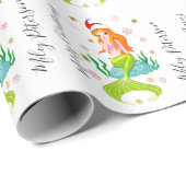 Vrolijk kerstmeisje en sneeuwvlokken op maat cadeaupapier (Rol Hoek)