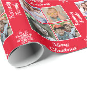 Vrolijk Kerstmis 4 Foto Collage Familienaam Rood Cadeaupapier (Rol Hoek)