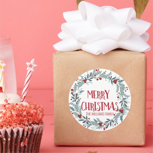 Vrolijk Kerstmis Bloem Krans Familienaam Ronde Sticker (Feest)