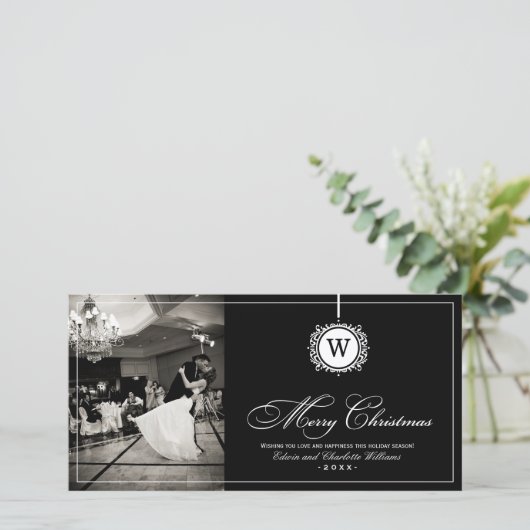 Vrolijk Kerstmis Elegant Zwart Monogram Foto Feestdagenkaart (Staand voorkant)