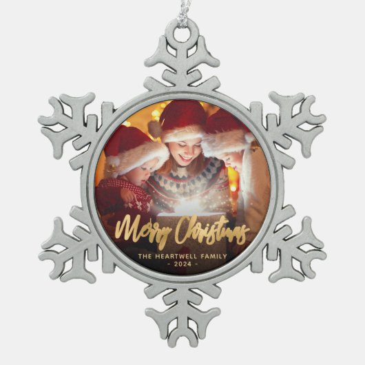 Vrolijk Kerstmis Familie Foto Elegant Goud Script Tin Sneeuwvlok Ornament (Voorkant)