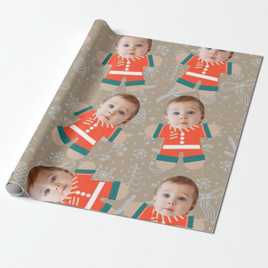 Vrolijk Kerstmis Gingerbread Custom Face Grappig Cadeaupapier (Uitgerold)
