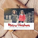 Vrolijk Kerstmis moderne rode & witte foto Briefkaart<br><div class="desc">Een moderne penseellettertype typografie voor dit kerst fotokaarten collectie. Om aan te passen met uw favoriete familie afbeelding. U kunt de kleur van het lettertype ook eenvoudig naar wens wijzigen.</div>