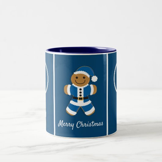 Vrolijk Kerstmis Monogram Gingerbread Santa Blue Tweekleurige Koffiemok (Center)