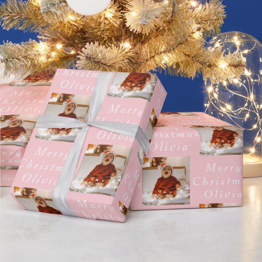 Vrolijk Kerstmis Naam Roze Wit Foto Collage Cadeaupapier (Feestdagen)