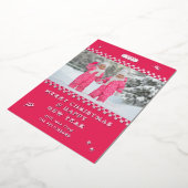 Vrolijk Kerstmis Retro Roze Foto Gepersonaliseerd Folie Feestdagenkaart (Gedraaid)