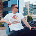Vrolijk Kerstmis Retro Typografie Santa Roze Pet T-shirt<br><div class="desc">Vrolijk kerstroze retro typografie met een sinterklaas met een roze pet.</div>