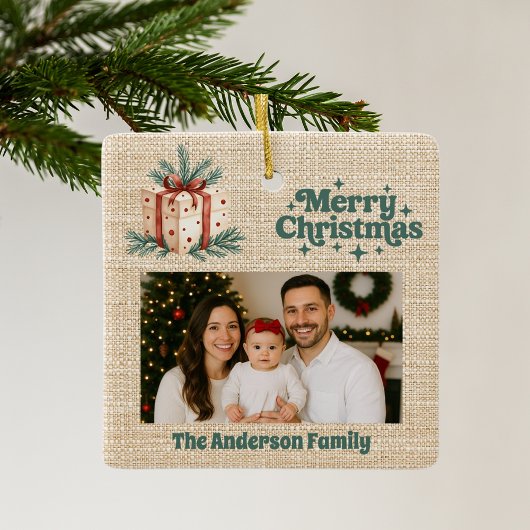 Vrolijk Kerstmis rode foto beige jute geschenkdoos Keramisch Ornament