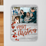 Vrolijk Kerstmis rode foto collage rustiek Magneet<br><div class="desc">Rustieke stijlvolle Merry Christmas handgeschreven kalligrafie script 3 familie foto's schuur hout vakantie feestelijke aandenken magneet met uw aangepaste gepersonaliseerde tekst met een karmozijnrode heilige bessen tak.</div>