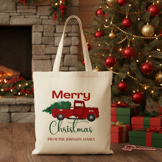 Vrolijk Kerstmis  Rode Vrachtwagen in Sneeuwdouane Tote Bag