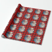 Vrolijk Kerstmis Santa Red Plaid Gepersonaliseerde Cadeaupapier (Uitgerold)