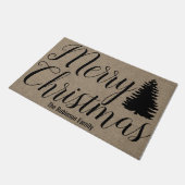Vrolijk Kerstmis Script & Faux Burlap Familienaam Deurmat (Schuin)