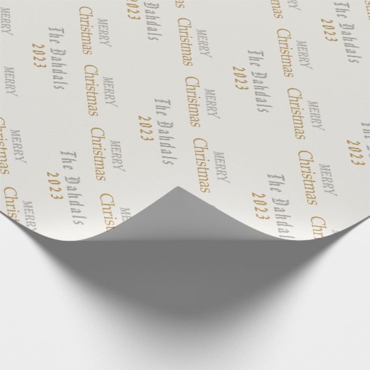 Vrolijk Kerstmis Zilver & Goud Script, Gepersonali Cadeaupapier (Hoek)