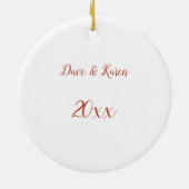 Vrolijk kerstpaar met naam en datum keramisch ornament (Achterkant)