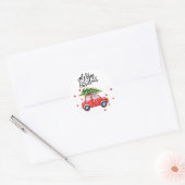 Vrolijk kerstrood auto met kerstboom ronde sticker (Envelop)