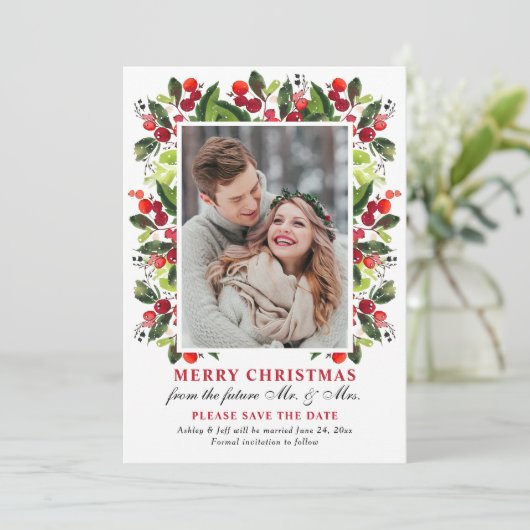 Vrolijk kerstrood huwelijk Bespaar de Datum Foto Feestdagenkaart (Staand voorkant)