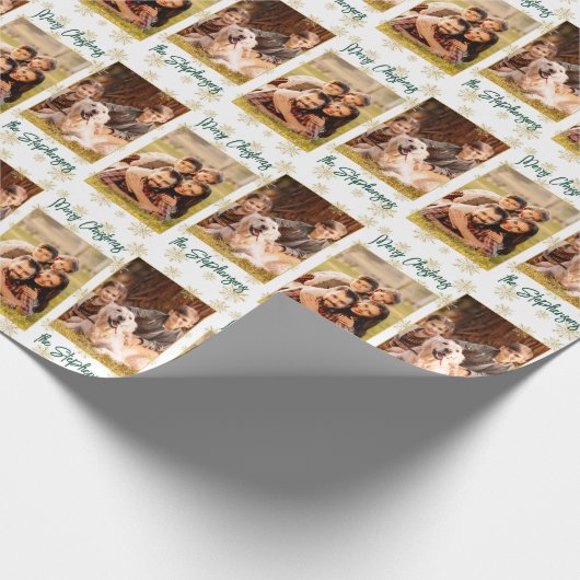 Vrolijk Kerstscript Naam Groen Goud Cadeaupapier (Hoek)