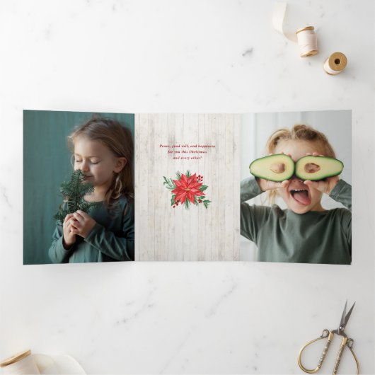 Vrolijk kerstscript, Poinsettia, Rustic 4-foto Drieluik Kaart (Binnen)