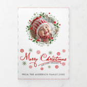 Vrolijk kerstscript typografie en kransfoto drieluik wenskaart (Cover)