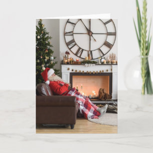 Vrolijk kerstwapen en Cozy Fireplace Santa Feestdagen Kaart