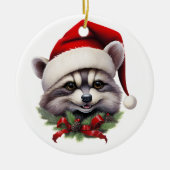 Vrolijk kerstwasbeer in Santa Hat Holly Berries Keramisch Ornament (Voorkant)