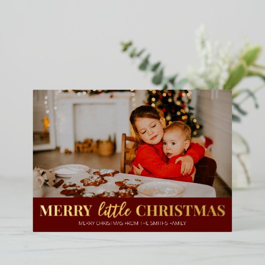 Vrolijk klein kerstmis rood goud moderne foto folie feestdagenkaart (Staand Voorkant)