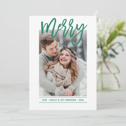 Vrolijk Modern Groen Schrift Huwelijksfoto Feestdagenkaart (Staand voorkant)