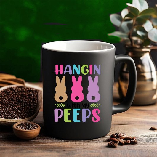 Vrolijk Pasen. Kuikens Tweekleurige Koffiemok
