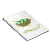 Vrolijk Pasen. - Vogelnest met kleurrijke eieren Notitieboek (Rechterzijde)