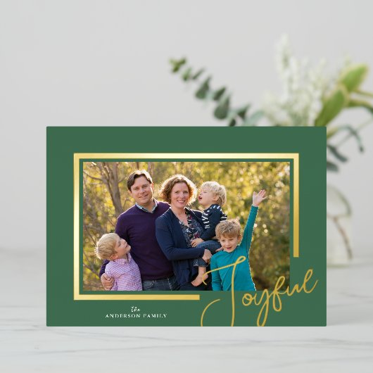 Vrolijk script Modern Minimal Photo Christmas Gold Folie Feestdagenkaart (Staand Voorkant)