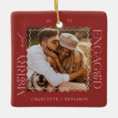 Vrolijk & verloofd Modern Minimal Wavy Photo Keeps Keramisch Ornament (Voorkant)