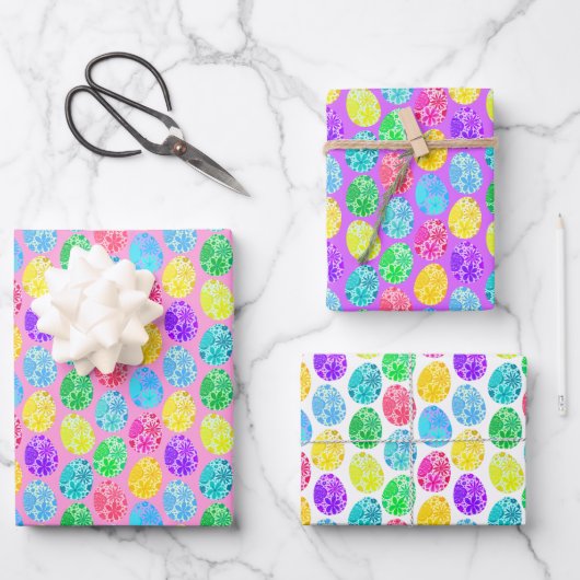 Vrolijk versierde paaseieren inpakpapier vel (Voorkant)