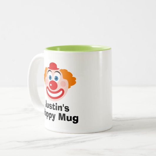 Vrolijke aangepaste kind mok met blij clownsgezich (Voorkant links)
