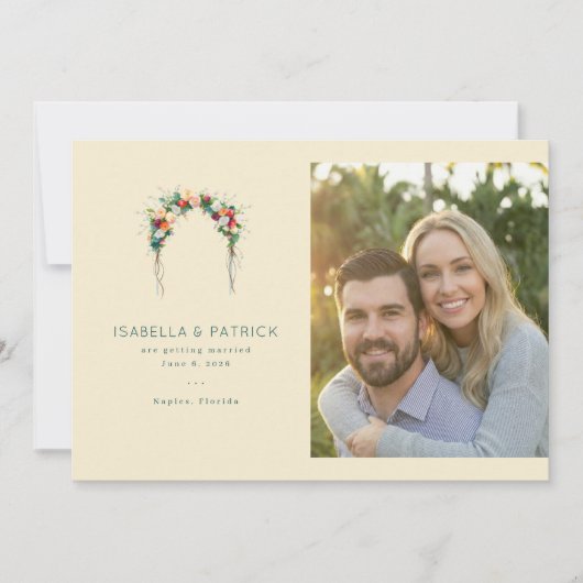 Vrolijke Beige Bloemboog Save The Date (Voorkant)