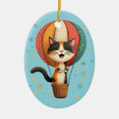 Vrolijke Calico Cat Sky Adventure Illustratie Keramisch Ornament (Voorkant)